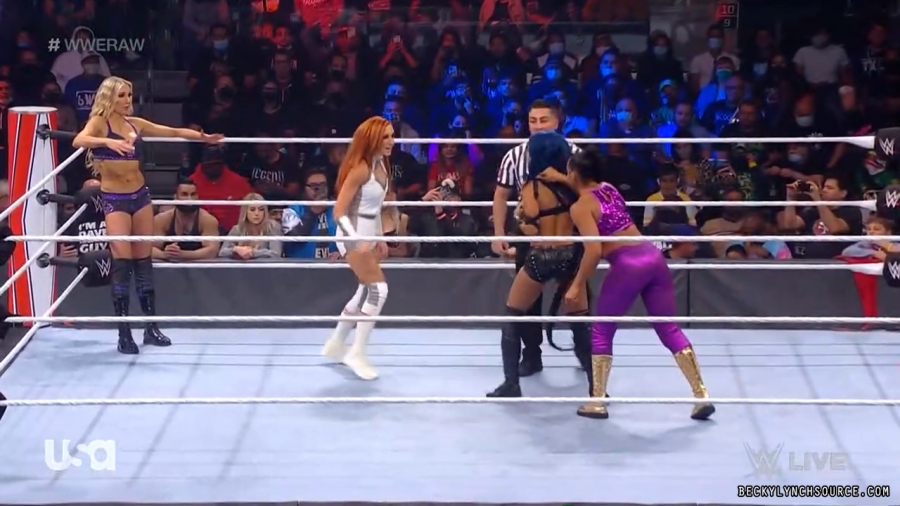 beckyraw20211011_00_02_44_15_Still293.jpg