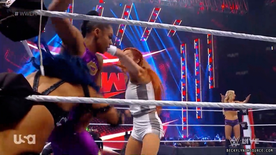 beckyraw20211011_00_03_07_15_Still324.jpg