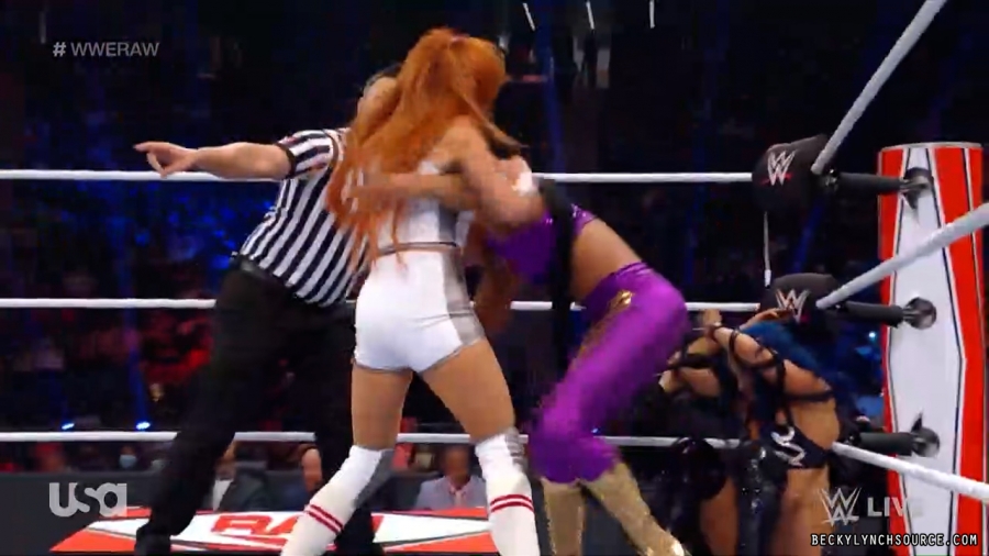 beckyraw20211011_00_03_09_00_Still327.jpg