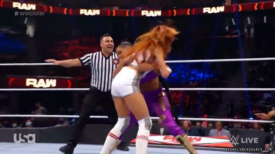 beckyraw20211011_00_03_10_00_Still329.jpg