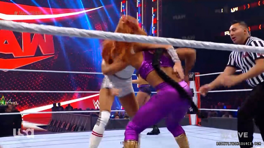 beckyraw20211011_00_03_11_00_Still331.jpg