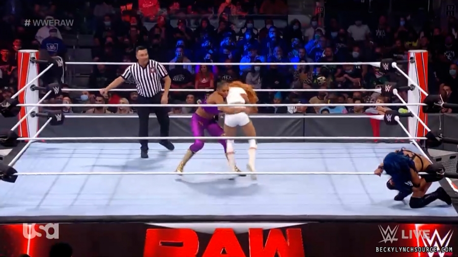 beckyraw20211011_00_03_17_15_Still342.jpg