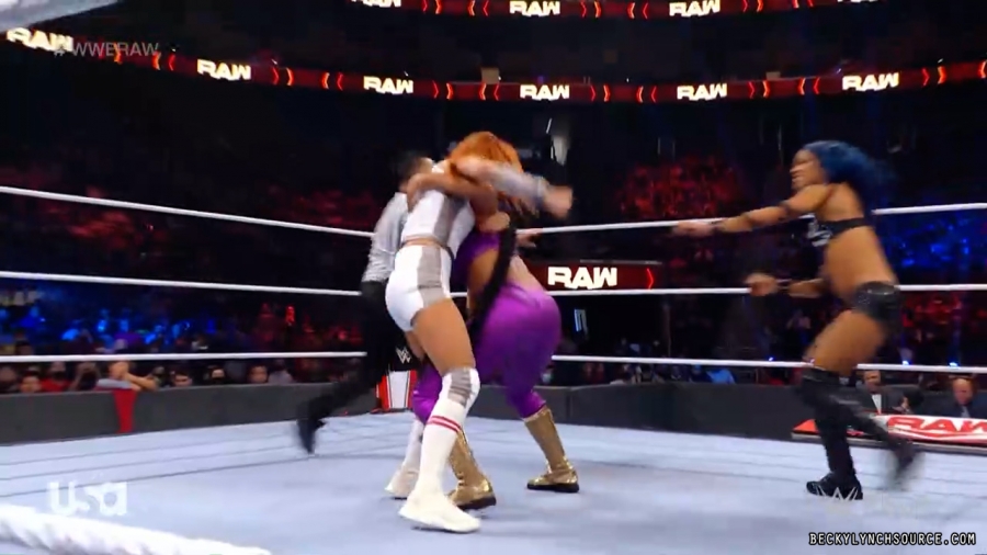 beckyraw20211011_00_03_19_15_Still346.jpg
