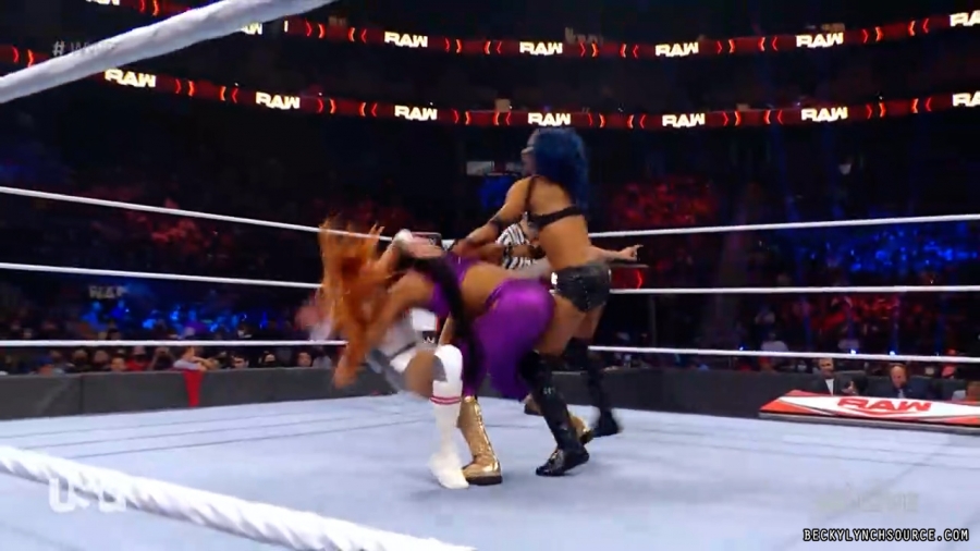 beckyraw20211011_00_03_20_00_Still347.jpg