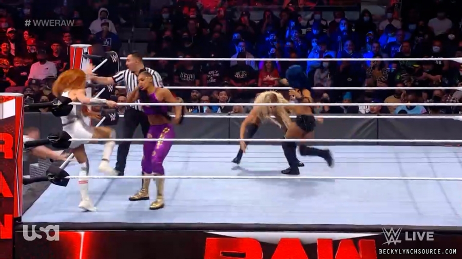 beckyraw20211011_00_03_33_15_Still371.jpg