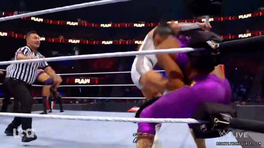 beckyraw20211011_00_03_38_15_Still380.jpg