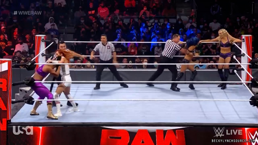 beckyraw20211011_00_03_45_15_Still390.jpg