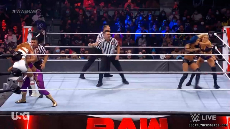 beckyraw20211011_00_03_58_00_Still405.jpg