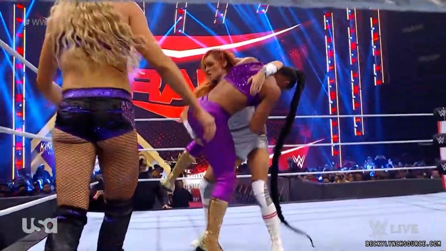 beckyraw20211011_00_04_05_15_Still418.jpg