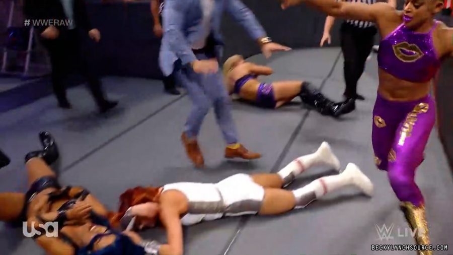 beckyraw20211011_00_05_02_15_Still472.jpg