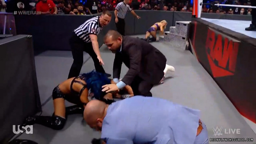 beckyraw20211011_00_05_06_00_Still479.jpg