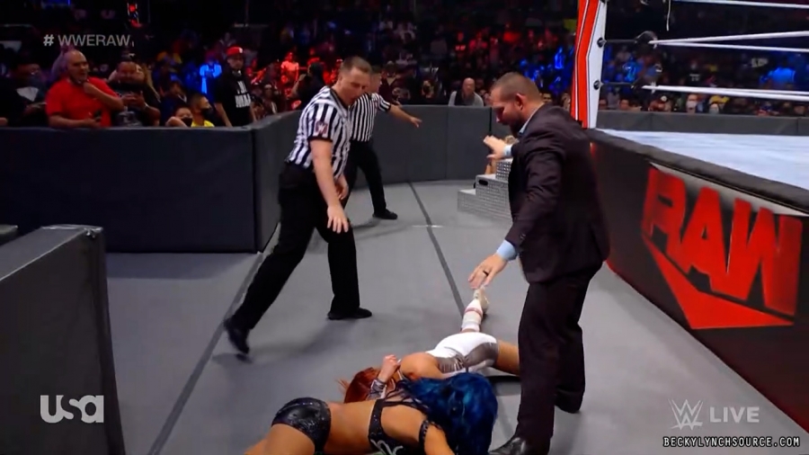 beckyraw20211011_00_05_09_15_Still485.jpg