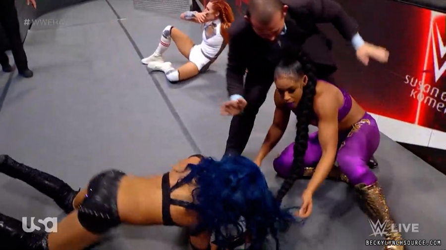beckyraw20211011_00_05_22_15_Still501.jpg