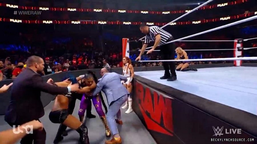 beckyraw20211011_00_05_39_15_Still518.jpg