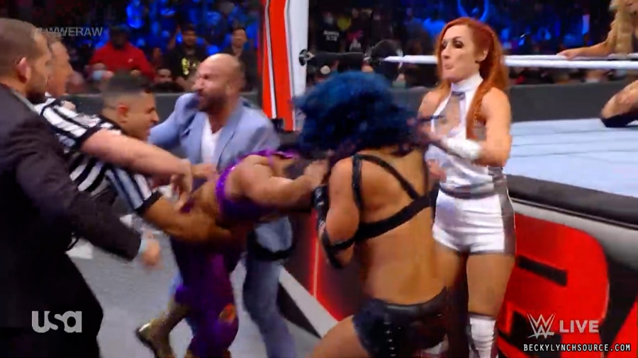 beckyraw20211011_00_05_42_00_Still523.jpg
