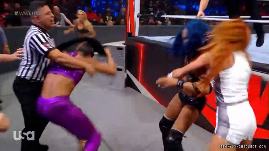 beckyraw20211011_00_05_45_15_Still530.jpg