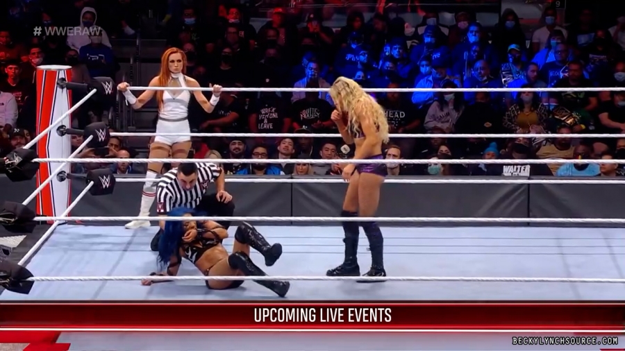 beckyraw20211011_00_06_39_15_Still598.jpg