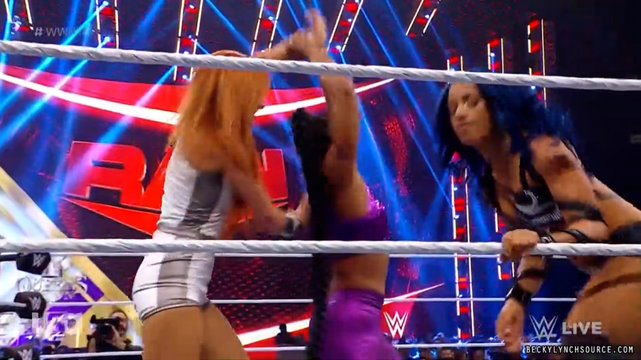 beckyraw20211011_00_08_08_00_Still727.jpg