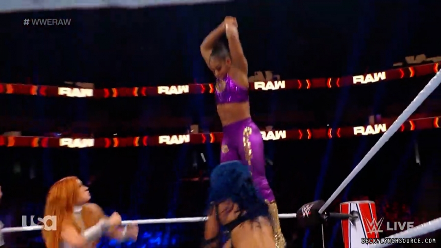 beckyraw20211011_00_08_29_15_Still770.jpg