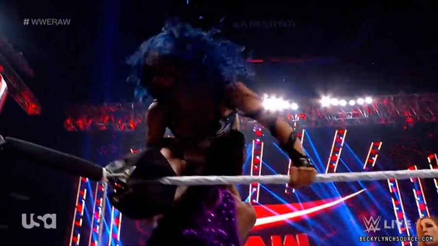 beckyraw20211011_00_08_37_15_Still786.jpg