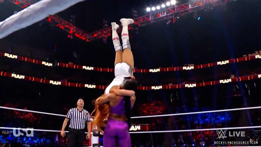 beckyraw20211011_00_08_49_00_Still806.jpg