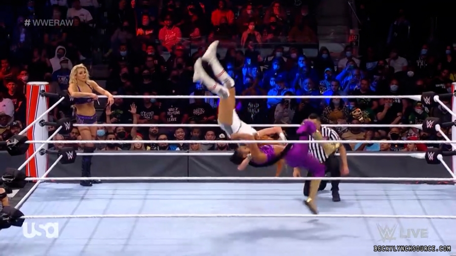 beckyraw20211011_00_08_50_15_Still809.jpg