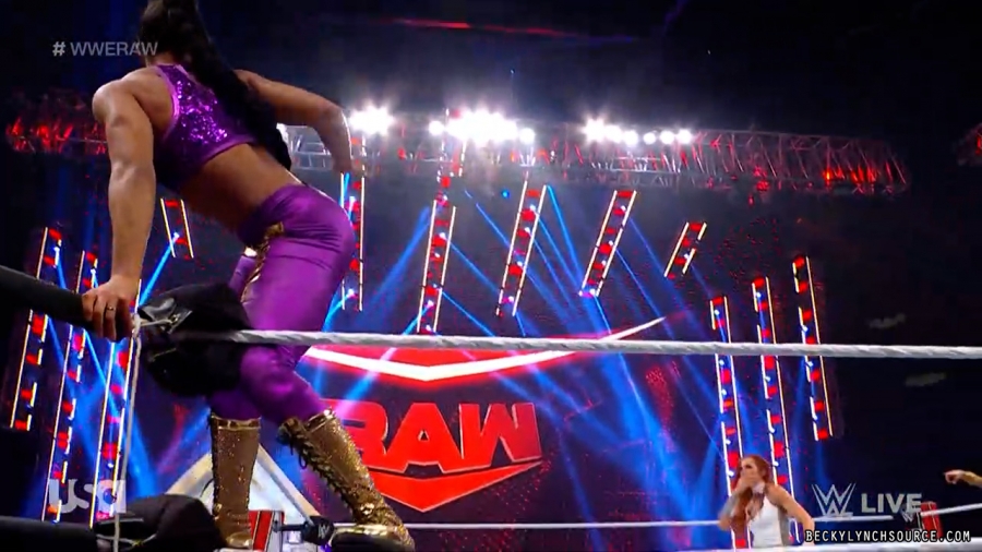 beckyraw20211011_00_09_15_15_Still849.jpg