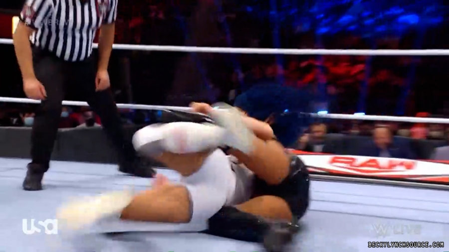 beckyraw20211011_00_09_28_15_Still869.jpg