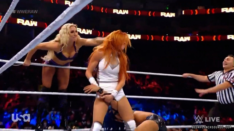 beckyraw20211011_00_09_38_15_Still889.jpg