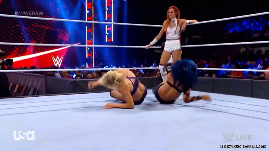 beckyraw20211011_00_10_09_00_Still949.jpg