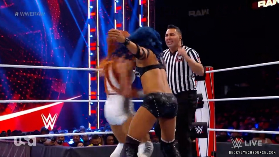 beckyraw20211011_00_10_17_00_Still962.jpg