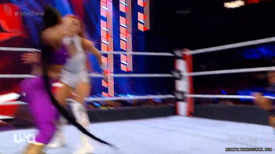 beckyraw20211011_00_10_27_15_Still981.jpg