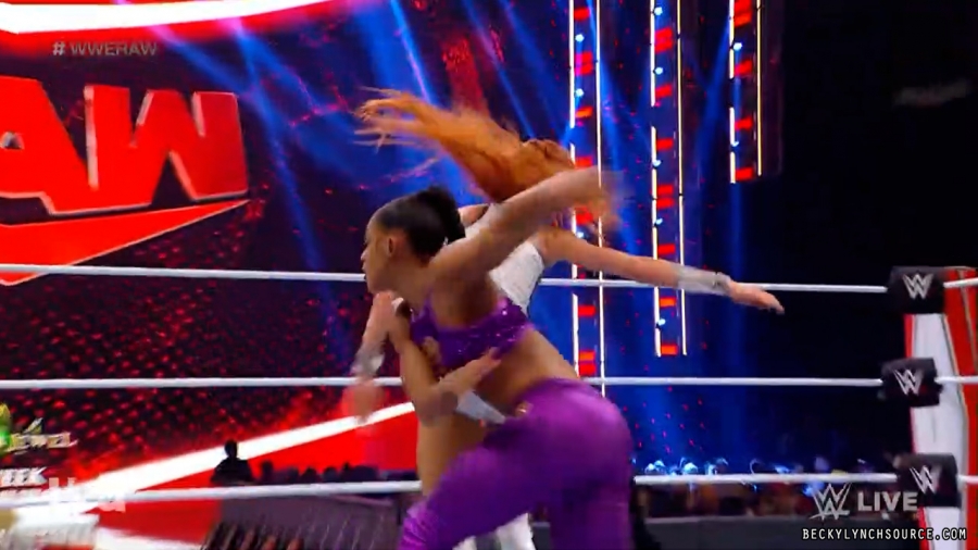 beckyraw20211011_00_10_28_00_Still982.jpg
