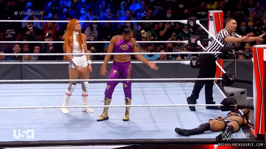 beckyraw20211011_00_10_43_00_Still999.jpg
