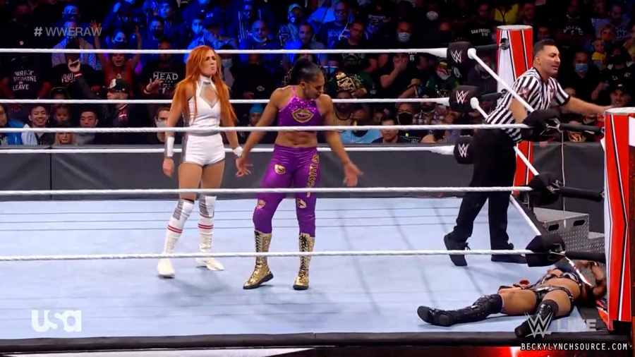 beckyraw20211011_00_10_43_15_Still1000.jpg