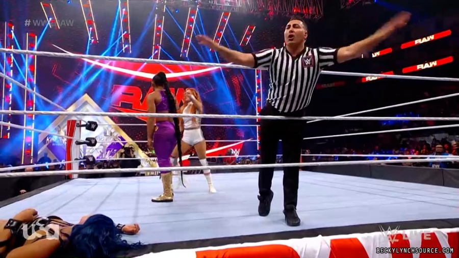 beckyraw20211011_00_10_45_15_Still1004.jpg