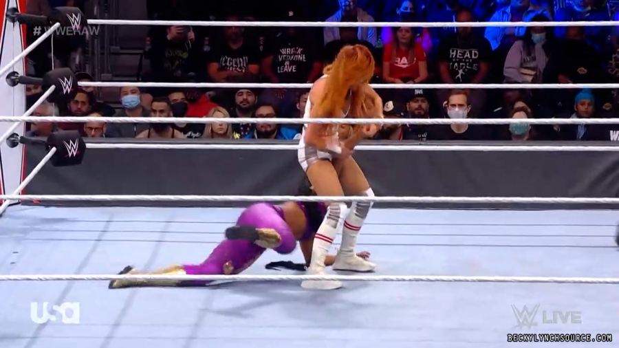 beckyraw20211011_00_10_52_15_Still1017.jpg