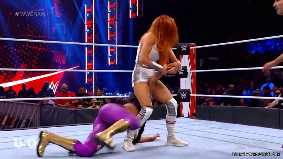 beckyraw20211011_00_10_54_15_Still1021.jpg