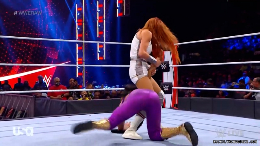 beckyraw20211011_00_10_55_15_Still1023.jpg