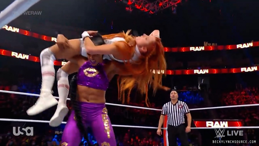 beckyraw20211011_00_11_06_15_Still1045.jpg