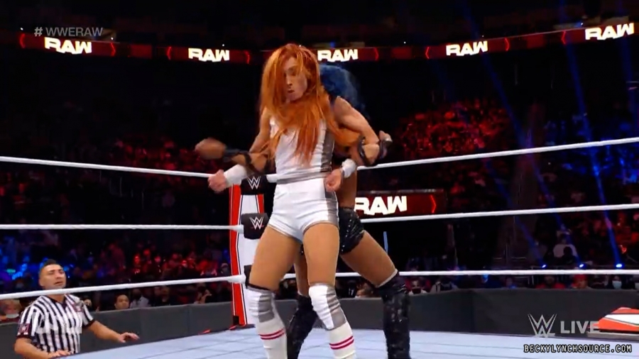 beckyraw20211011_00_11_18_15_Still1067.jpg