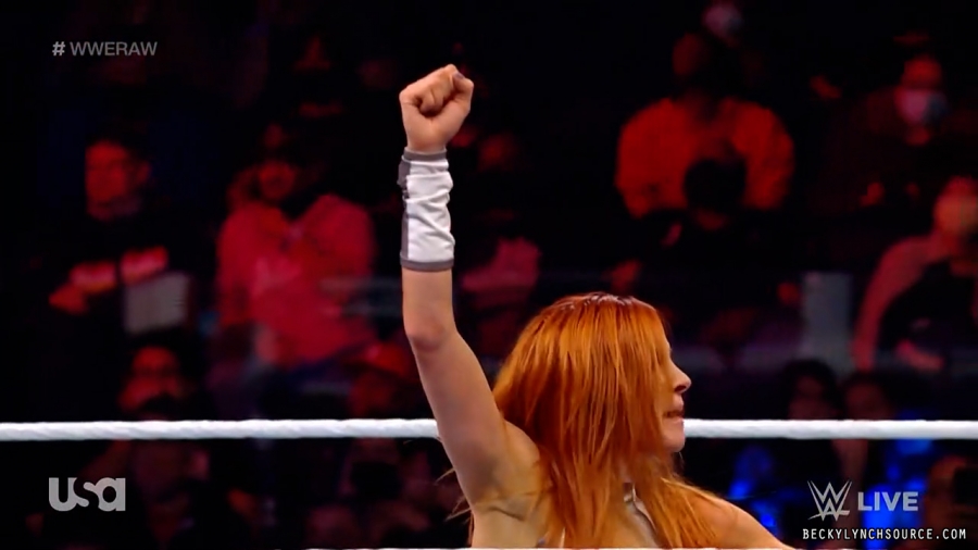 beckyraw20211011_00_11_54_15_Still1134.jpg