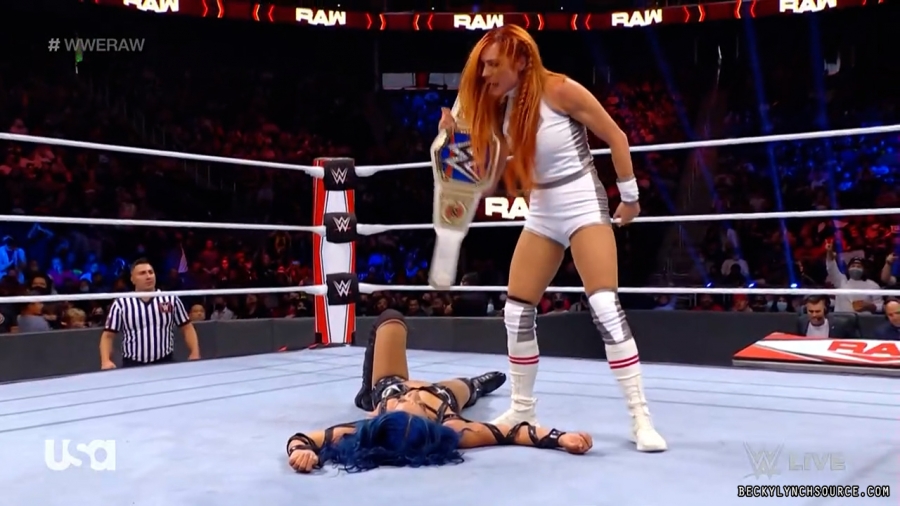 beckyraw20211011_00_12_03_15_Still1144.jpg