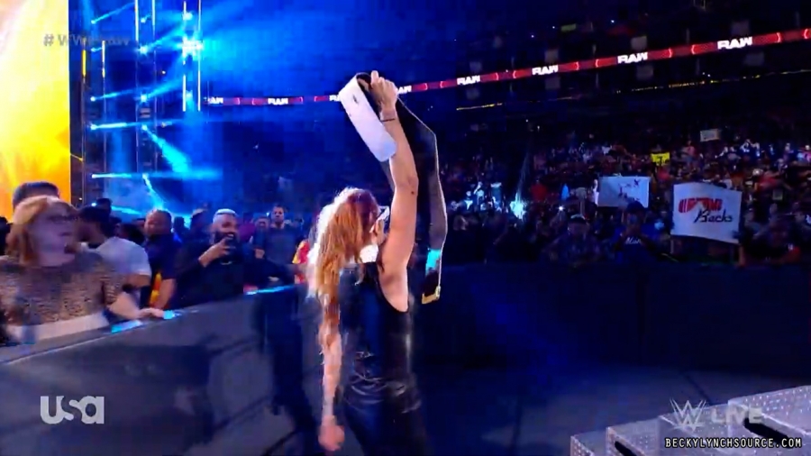 beckyraw20211025_00_00_29_15_Still052.jpg