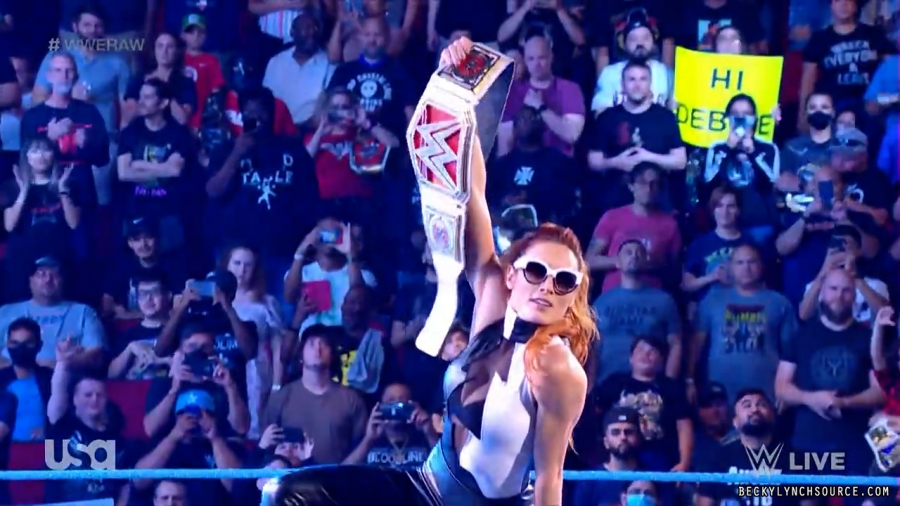 beckyraw20211025_00_00_41_15_Still076.jpg