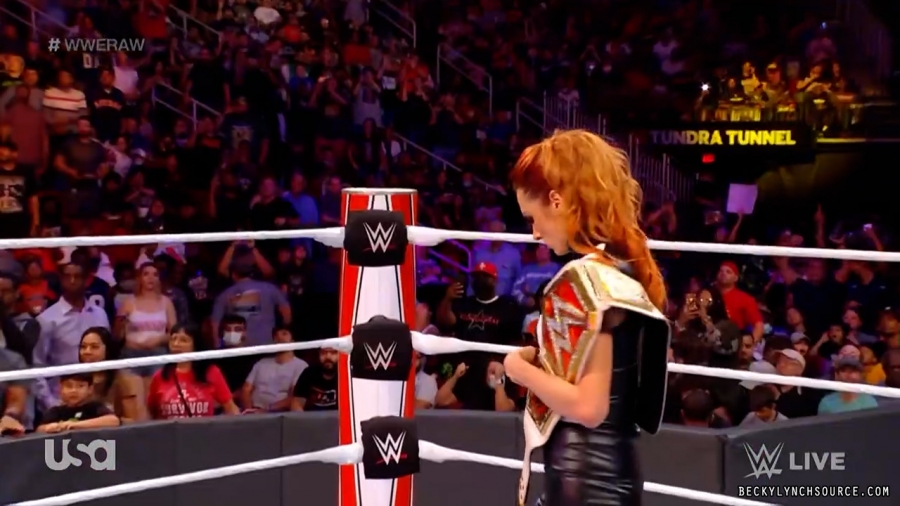 beckyraw20211025_00_03_35_15_Still408.jpg