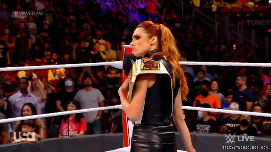 beckyraw20211025_00_03_50_15_Still418.jpg