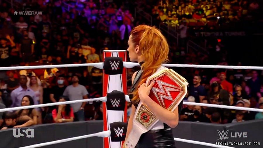 beckyraw20211025_00_03_58_15_Still425.jpg