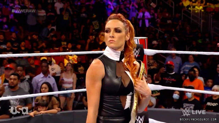 beckyraw20211025_00_04_20_15_Still446.jpg