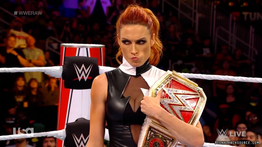 beckyraw20211025_00_05_17_00_Still498.jpg
